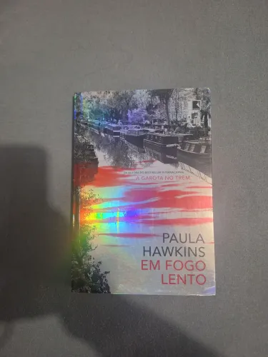 Livro Em fogo Lento
