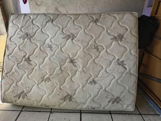Vendendo esse colchão