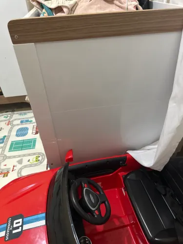 Berço nunca usado, acompanha o colchão.