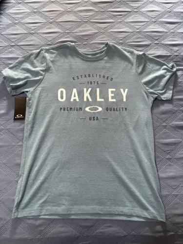 Camiseta Oakley original