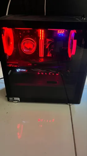 PC GAMER 2 MONITORES