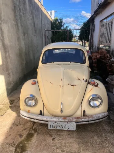 Carroceria de Fusca 75 sem motor e sem documentos