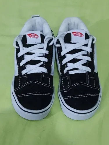 Tênis infantil Vans novo