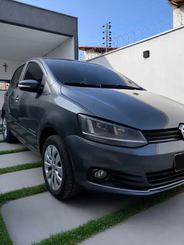 Volkswagen Fox Comfortline 1.0 Flex 12V 5P 2016
