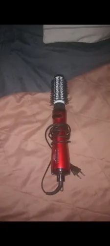 Vendo escova de cabelo rotativa
