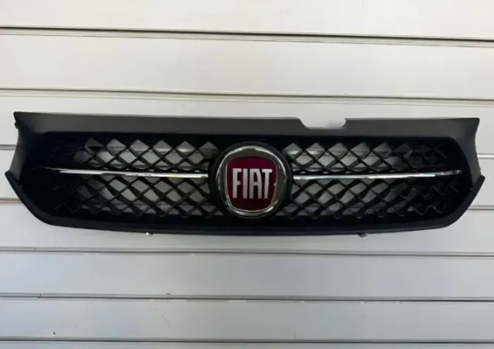 GRADE RADIADOR FIAT CRONOS 2018 2019 2020 