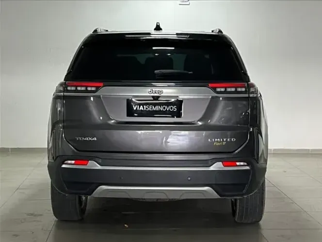 Jeep Commander Limited 2.0 4X4 Diesel 2024!! GARANTIA DE FÁBRICA! APENAS 9 MIL KM!
