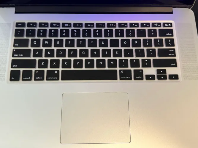 MacBook Pro 2012/ 2013 - modelo a1398 - 15 polegadas 