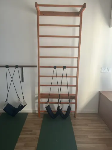 Espaldar madeira barra de long para fisioterapia e pilates semi novo