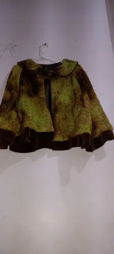 Vendo essa blusa de frio,veste até G 