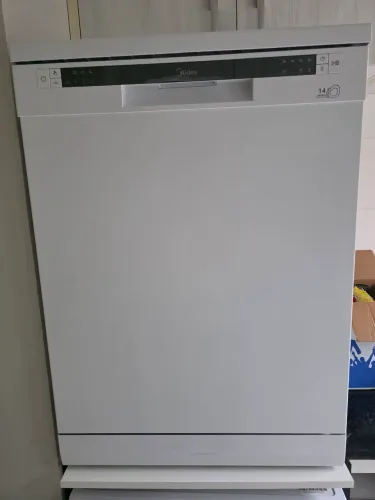Lava louças Midea 14 serviços