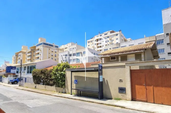 Casa 3 quartos no Abraão