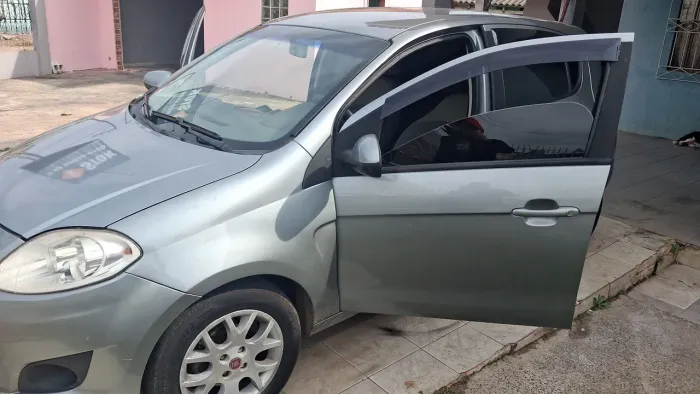 Fiat Palio Essence Dualogic 1.6 Flex 16V 5P 2012