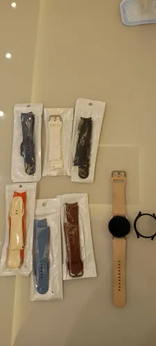 Samsung Galaxy Watch 4 40mm Rose Gold + Caixa + 6 Pulseiras Extras