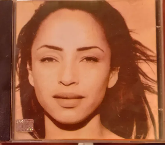 Lote de 4 cds originais Sade,Roxette,Take That e Toni Braxton