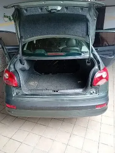 Peugeot 207 Sed. Passion XR Sport 1.4 Flex 8V 4P 2009