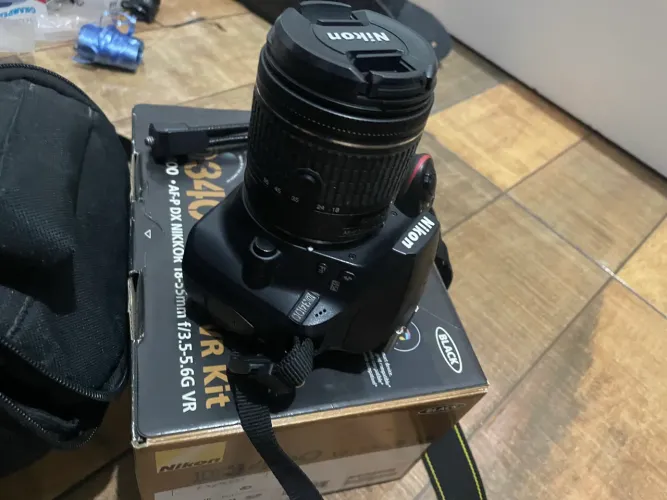 Câmera digital D3400