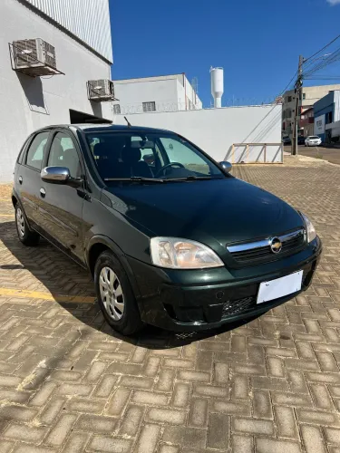 Chevrolet Corsa Hat. Maxx 1.4 8V Econoflex 5P 2011