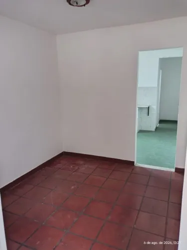 Casa para alugar no Roseiral (2 quartos)