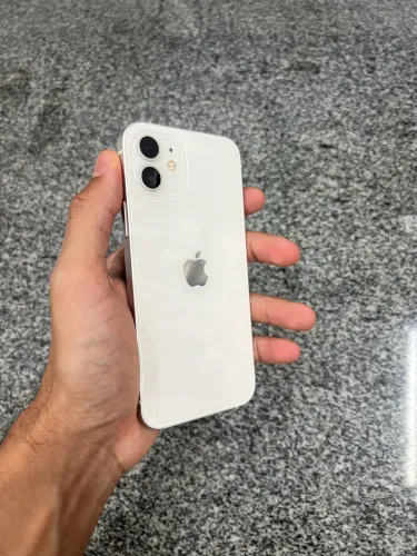 iPhone 12 - 64GB (Bateria 77%)