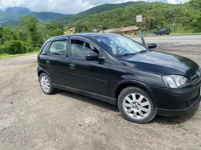 Chevrolet Corsa Hatchback 1.0 MPFI 8V 71cv 5P 2004