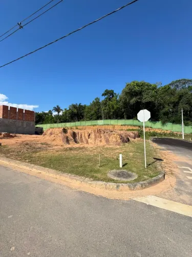 Lote no Condomínio LÁqua Residenza