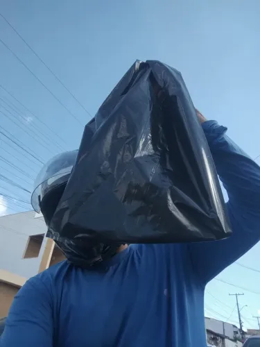 BUSCO E ENTREGO MERCADORIA DE MOTO