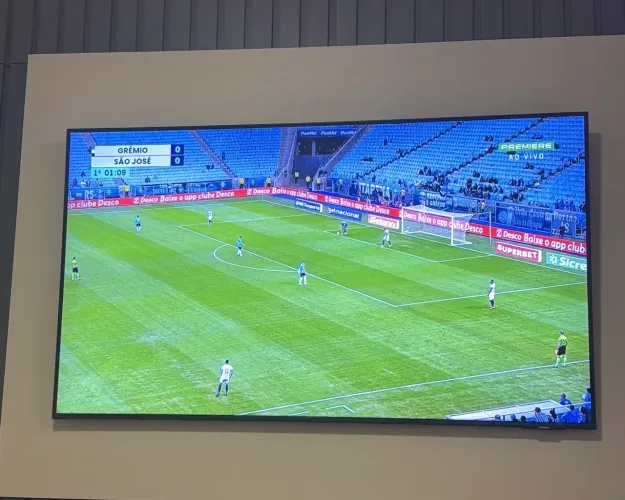 Vende-se Smart TV 55? crystal 4k Samsung 