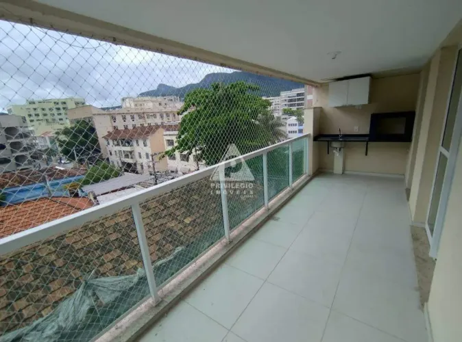 APARTAMENTO 2 QUARTOS E 1 VAGA DE GARAGEM NA TIJUCA