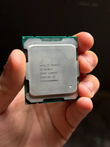 Intel Xeon E5-2630 V4