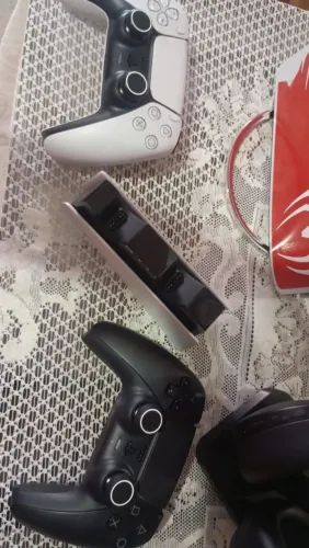 PS5 SLIM 2  MESES DE COMPADO