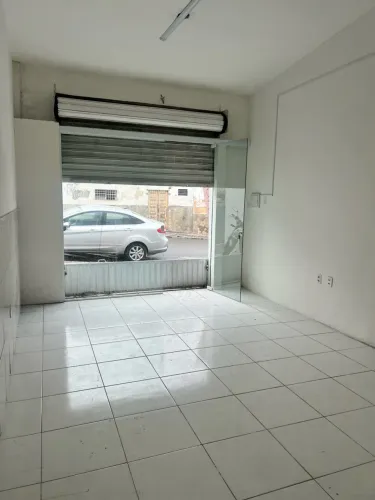 ALUGO SALA COMERCIAL NO CENTRO