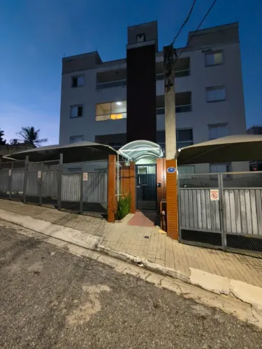 Vende-se apto. na Vl. Jardini com 2 dts, com uma suíte, 70 m², sala 2 ambientes e 1 garage