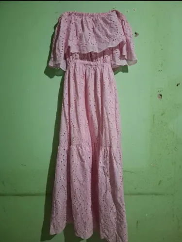 Vestido em cambraia 