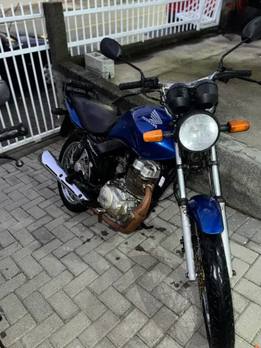 Vendo CG 125 7,500
