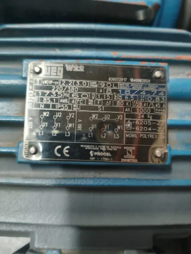 Motor WEG 3CV, 220V/ 380V, 4 polos