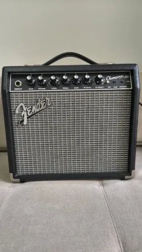 Amplificador Fender Champion 20w