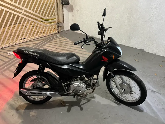 Honda Pop 2023 110i Única DONA ( Apenas 14.000km )