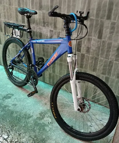 Bike Totem aro 26 Azul MTB Shimano Novinha