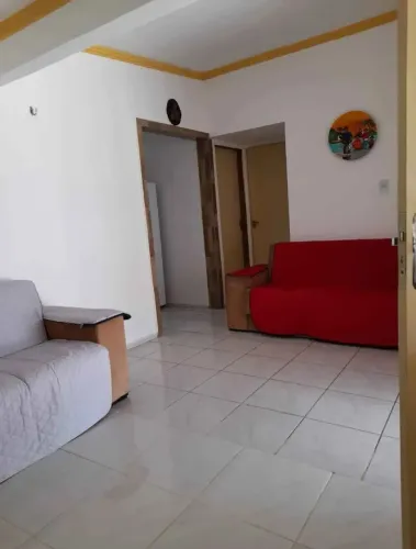 VENDO CASA NA PEDREIRA (B)