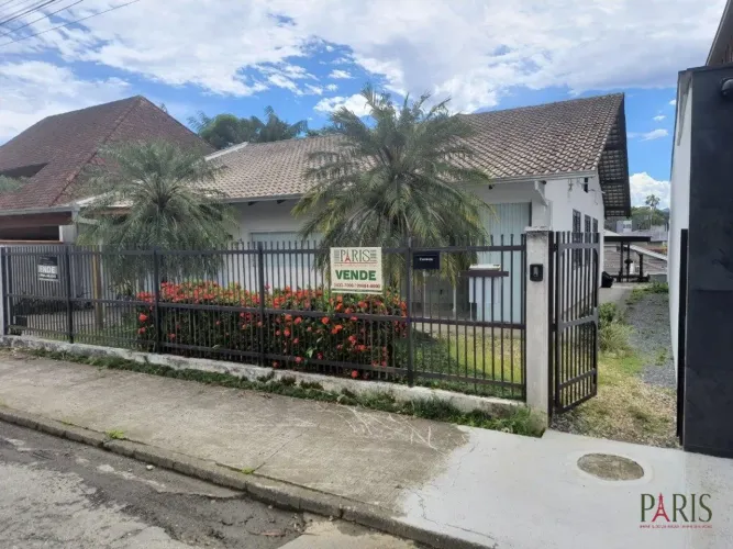Excelente Casa no América
