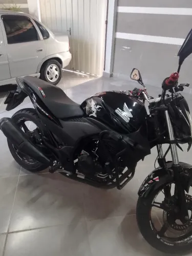 Sua moto está aqui.moto bonita é tudo pago.