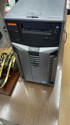 Servidor Dell Poweredge T610 Xeon Sixcore 8Gb