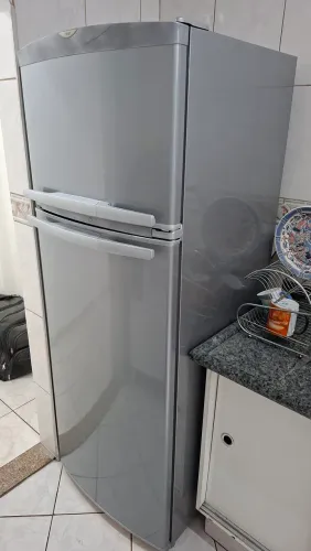 Envelopamento de Geladeira - São Paulo - SP