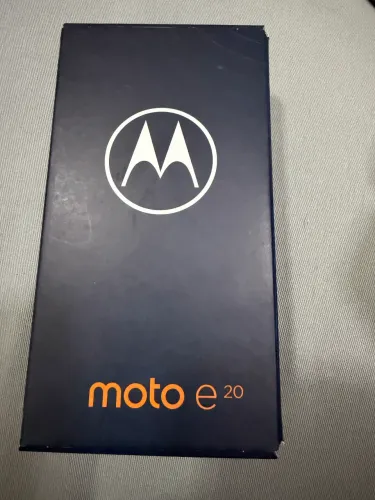 Vendo Celular Moto E20