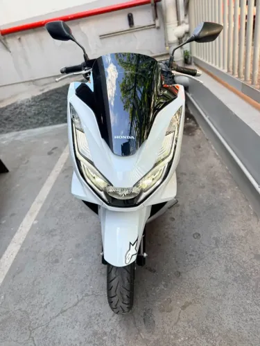 Honda PCX 2025 160, Branca, único dono, mais nova de BH, não tem um único arranhão