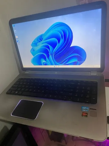 Notebook HP Core i7 8GB RAM SSD 480GB Placa de vídeo Radeon 