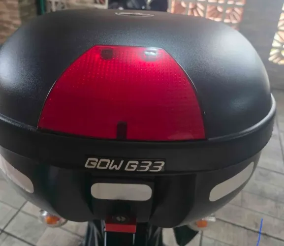 Bagageiro baú moto