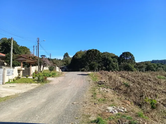 VENDO LINDO TERRENO (700 m2)/ CAMPO LARGO