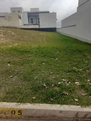 Terreno à venda no Parque Ibiti Reserva